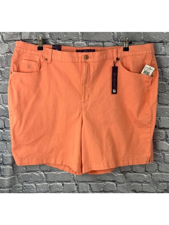 Gloria Vanderbilt Pants - Gloria Vanderbilt Amanda Size 24W Classic Fit Shorts Mid Rise Peach NWT